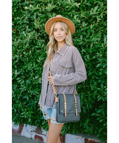 Double Compartment Large Flapover Crossbody Bag Navy/Light Tan $12.94 Crossbody Bags